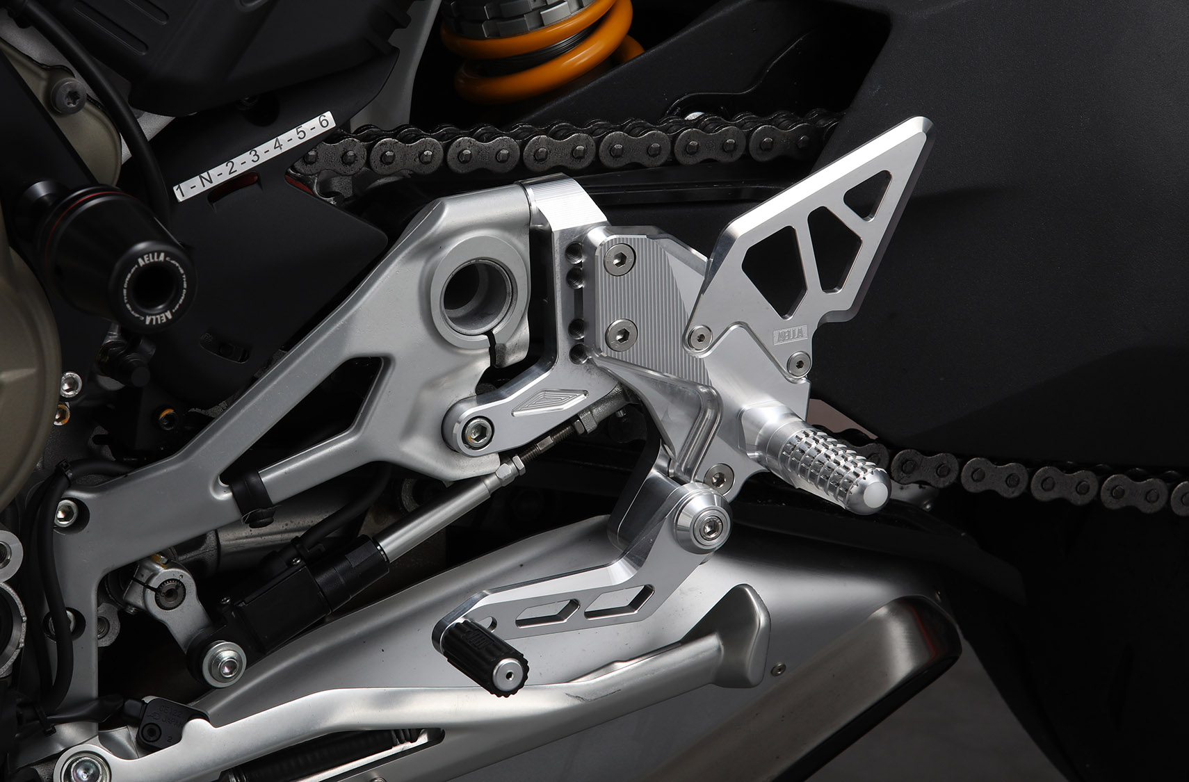 AELLA Riding Step Kit (Rearsets) for the Ducati Streetfighter V4 / S